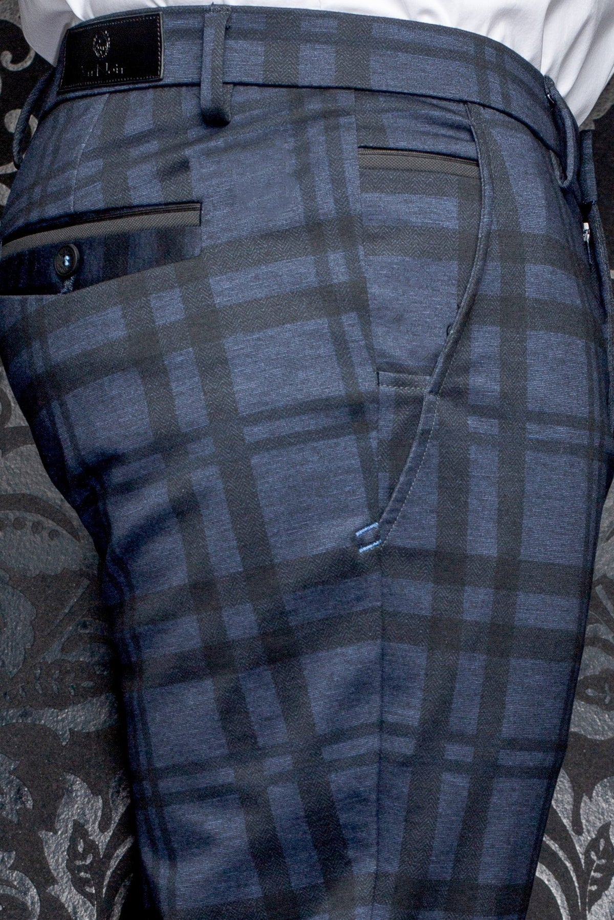Pantalon pour homme par Au Noir | BERETTA-SELLECK Marine | Boutique Vvög, inventaire complet de la marque Au Noir