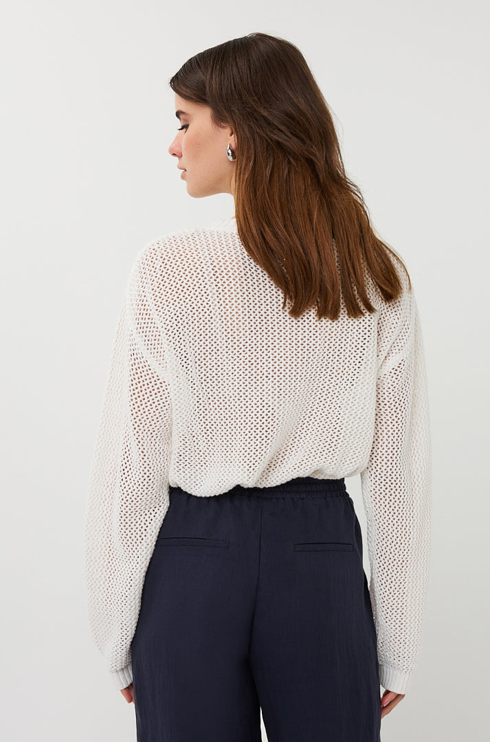 Chandail avec ouvertures pour femme par Esqualo | SP2602032 Blanc Cassé | Boutique Vvög, vêtements mode pour homme et femme