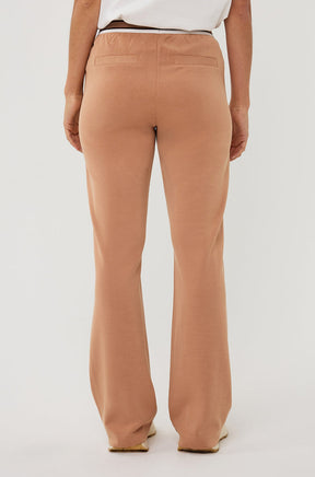 Pantalon pour femme par Esqualo | SP2605003 Cappuccino | Boutique Vvög, vêtements mode pour homme et femme