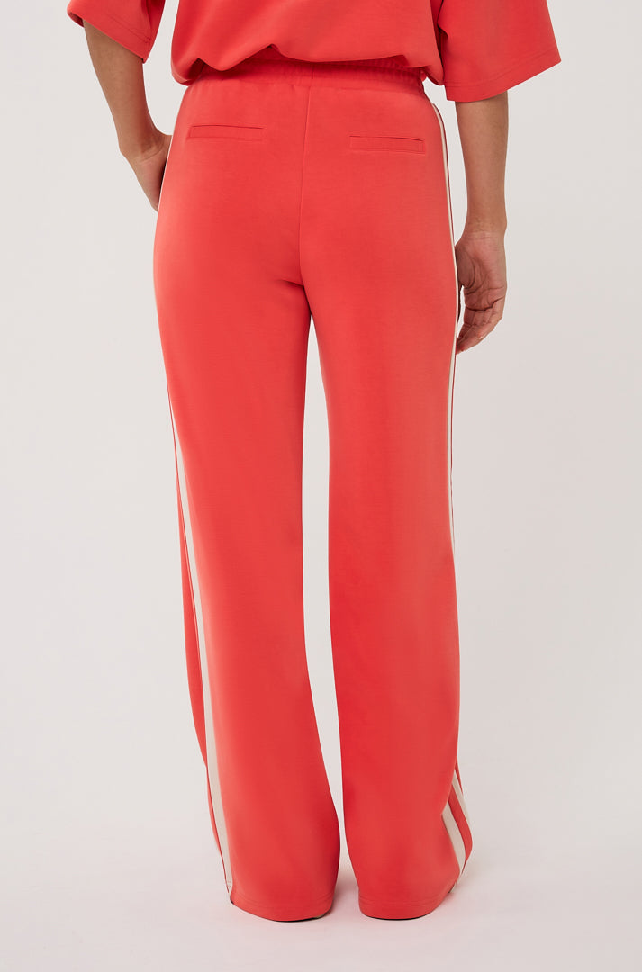 Pantalon pour femme par Esqualo | SP2605006 Rouge Chili | Boutique Vvög, vêtements mode pour homme et femme