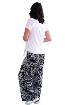 T-Shirt pour femme par Rien ne se perd, tout se crée | Tropical Blanc | Boutique Vvög, vêtements mode pour homme et femme