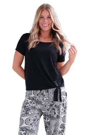T-Shirt pour femme par Rien ne se perd, tout se crée | Tropical Noir | Boutique Vvög, vêtements mode pour homme et femme