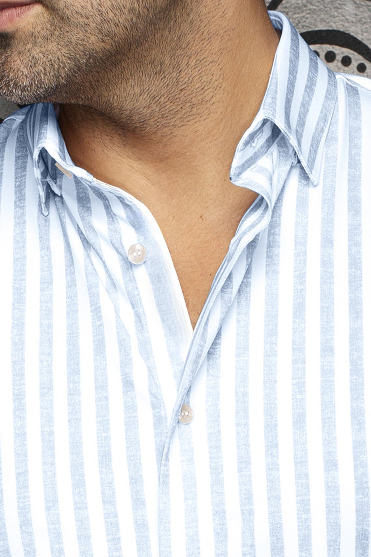 Chemise manches longues en Knit extensible pour homme par Au Noir | TELLY Bleu | Boutique Vvög, inventaire complet de la marque Au Noir