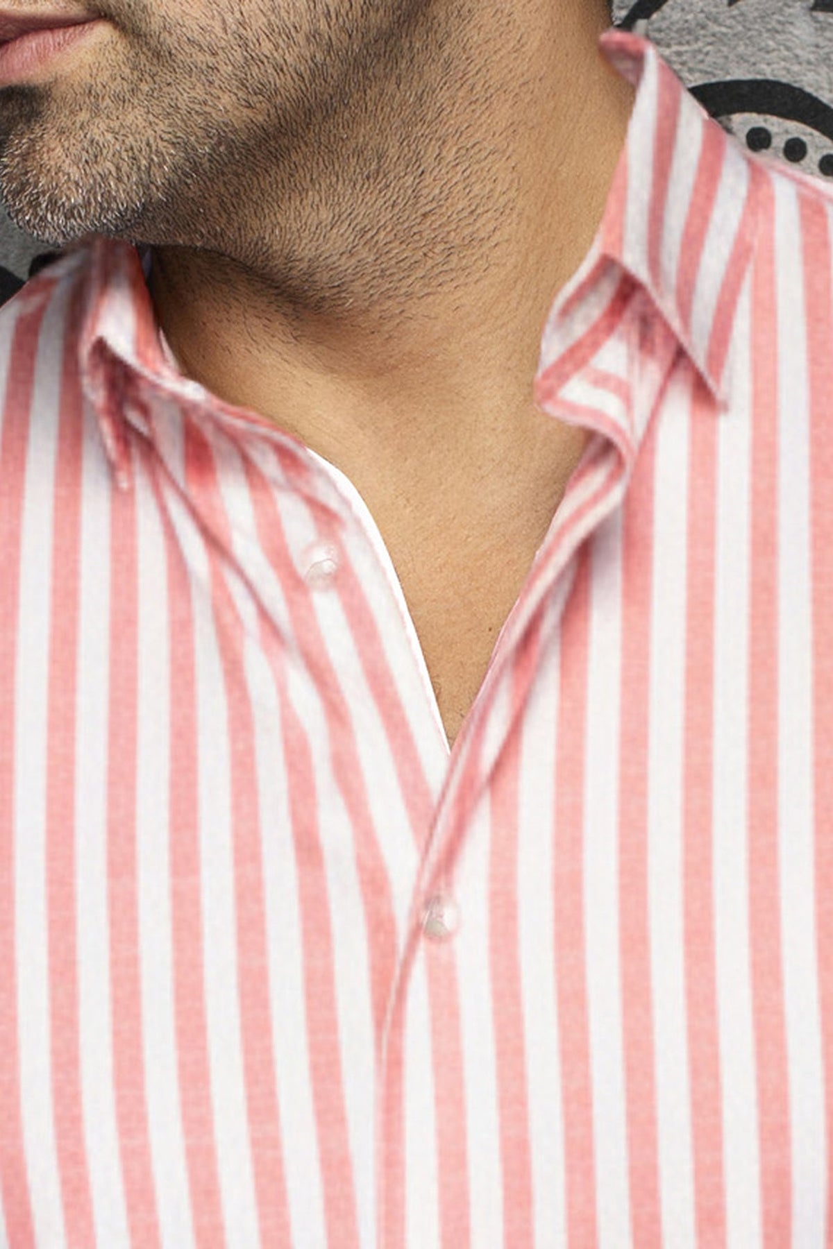 Chemise manches longues en Knit extensible pour homme par Au Noir | TELLY Corail | Boutique Vvög, inventaire complet de la marque Au Noir