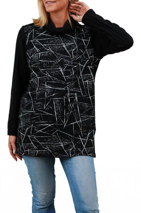 Rien ne se perd, tout se crée women's black knit tunic with white abstract lines and raised ribbed sleeve, front model view