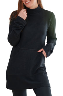 Rien ne se perd, tout se crée women's black mock-neck tunic with long sleeves and angled front pockets, front view on model