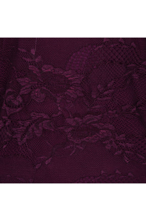 Blouse manches longues bourgogne avec dentelle florale et broderie en relief pour femme par Esqualo, en gros plan