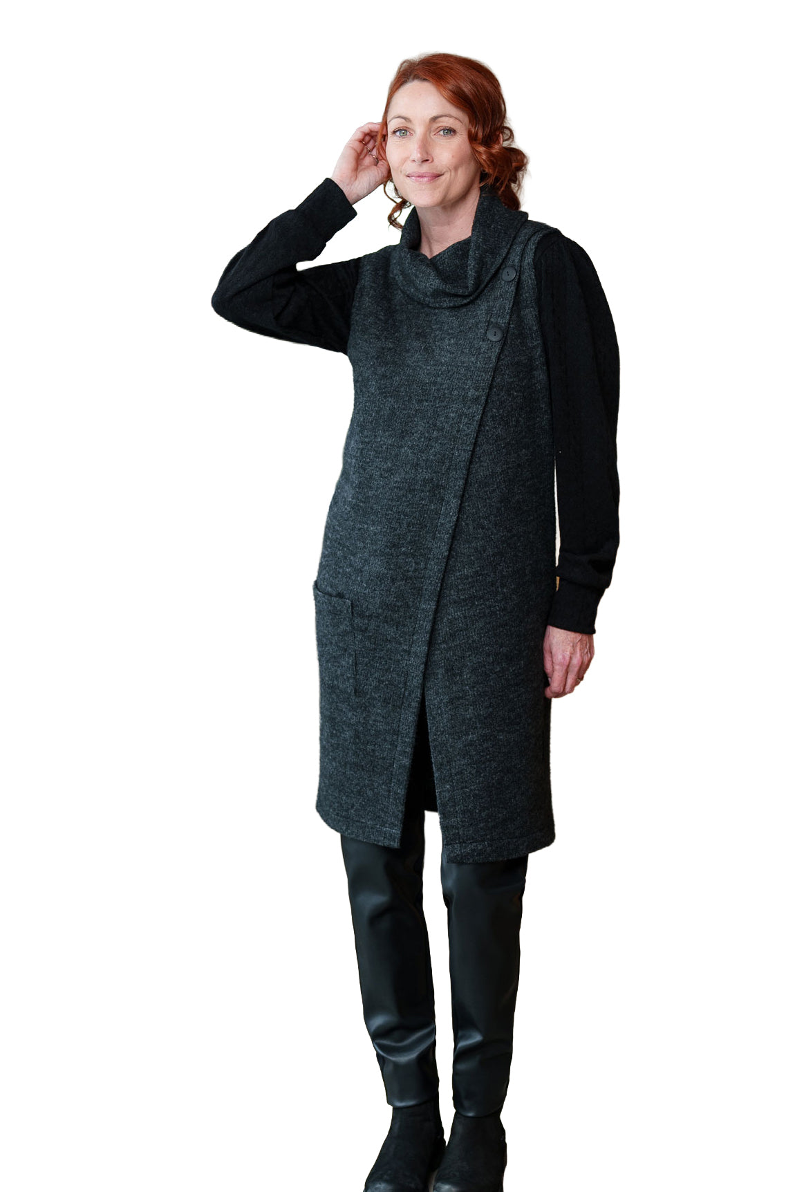Chasuble sans manche pour femme par Rien ne se perd, tout se crée | Baum Charbon | Boutique Vvög, vêtements mode pour homme et femme