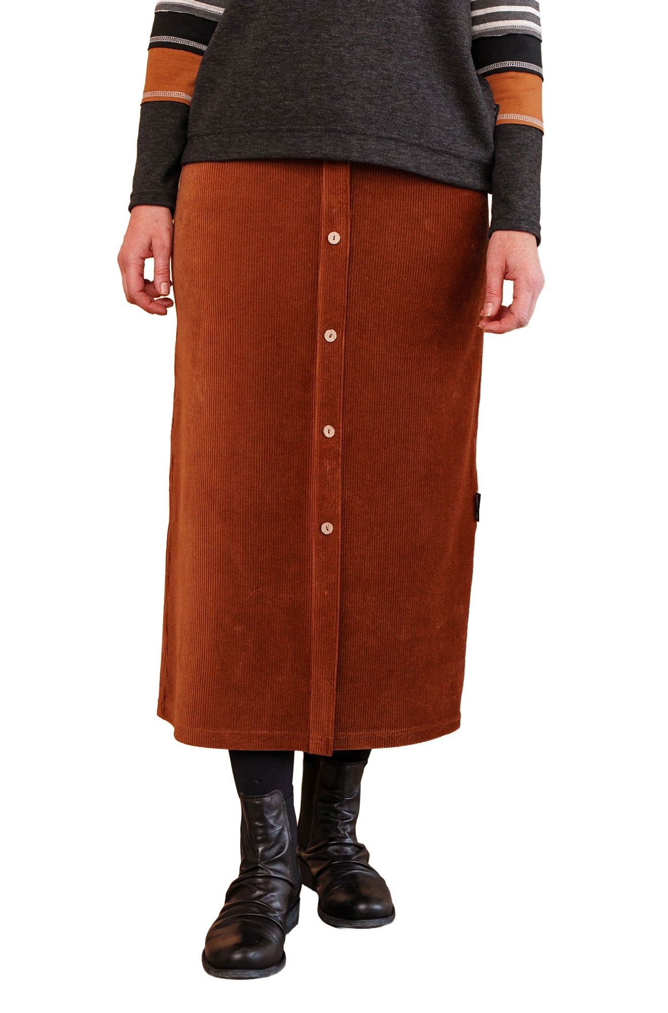 Jupe pour femme par Rien ne se perd, tout se crée | Pruche cognac | Boutique Vvög, vêtements mode pour homme et femme