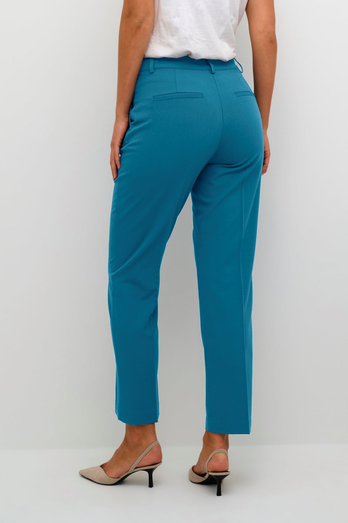 Pantalon pour femme par Kaffe | 10507770/Sakura 194324-LEGION BLUE | Boutique Vvög, vêtements mode pour homme et femme