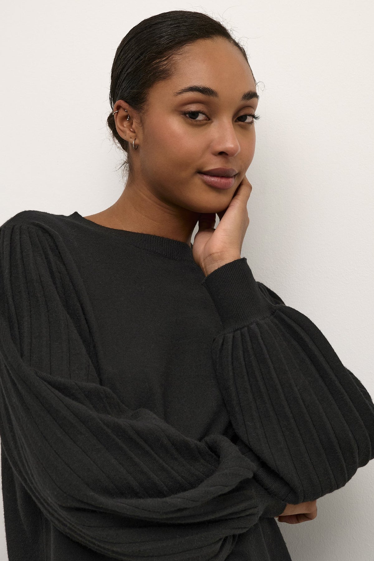 Chandail manches longues pour femme par Kaffe | 10507905/Lone 100121-BLACK DEEP | Boutique Vvög, vêtements mode pour homme et femme