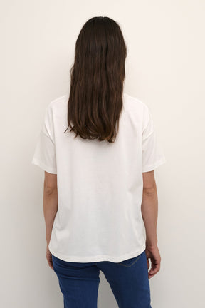 T-Shirt pour femme par Kaffe | 10508406 Craie/110602-CHALK | Boutique Vvög, vêtements mode pour homme et femme