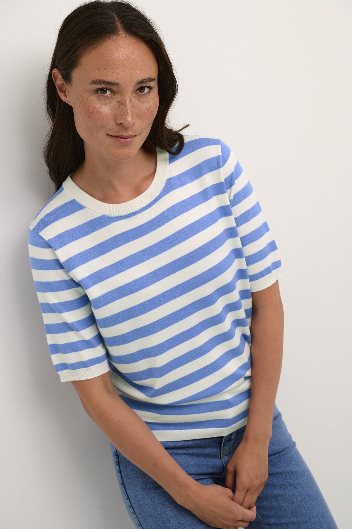 T-Shirt pour femme par Kaffe | 10508410 Ultramarine/Tortue | Boutique Vvög, vêtements mode pour homme et femme