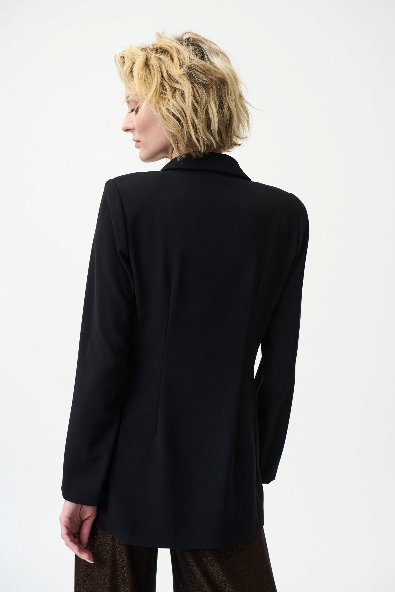 Veston pour femme par Joseph Ribkoff | 224157 BLACK | Boutique Vvög, vêtements mode pour homme et femme
