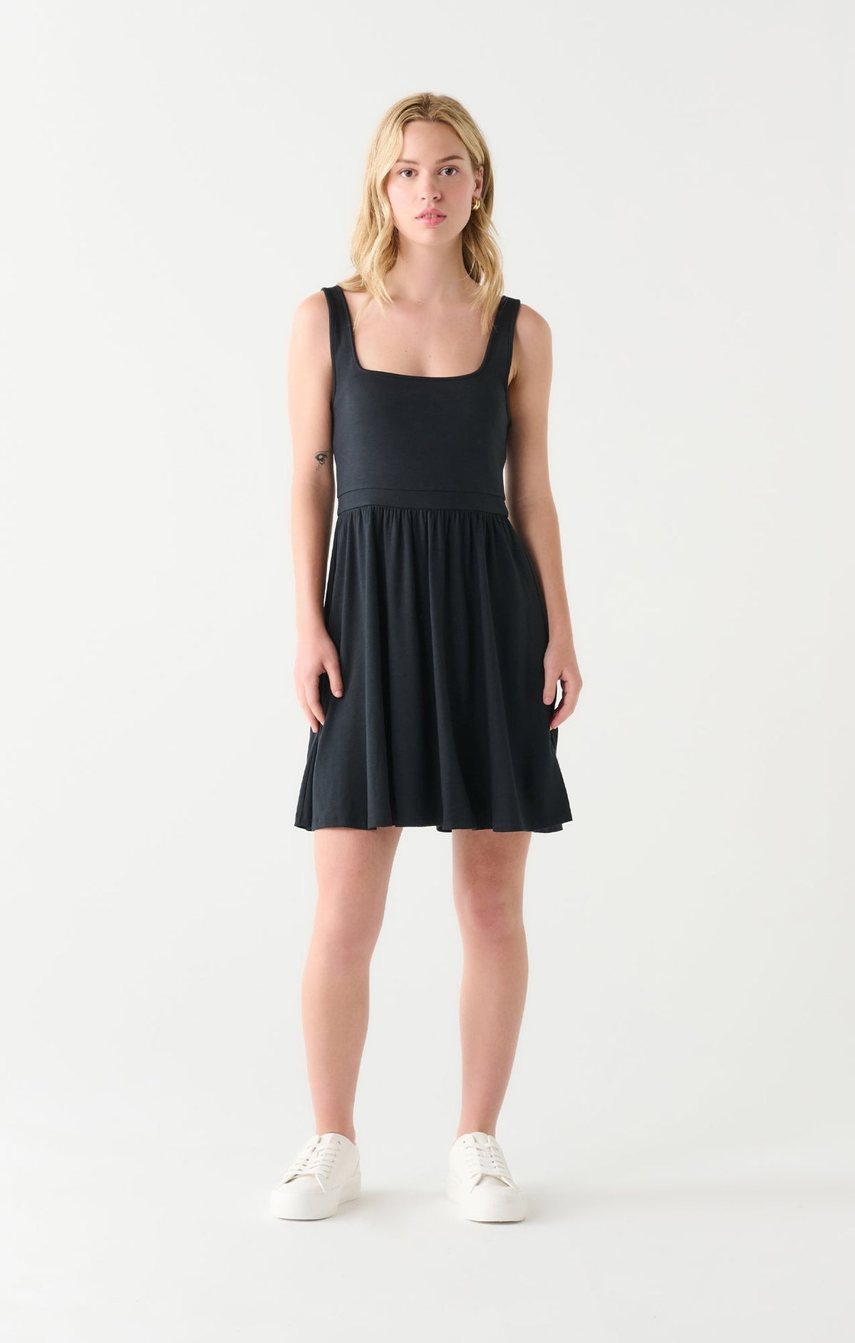Robe pour femme par Dex | 2322003 D Noir/10001-BLACK | Boutique Vvög, vêtements mode pour homme et femme