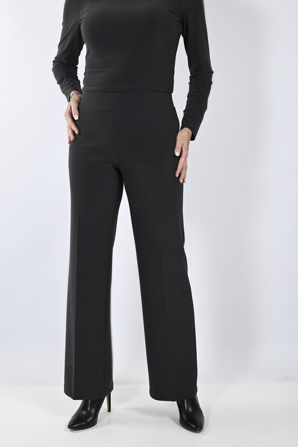 Pantalon en tricot pour femme par Frank Lyman | 233015 BLACK | Boutique Vvög, vêtements mode pour homme et femme