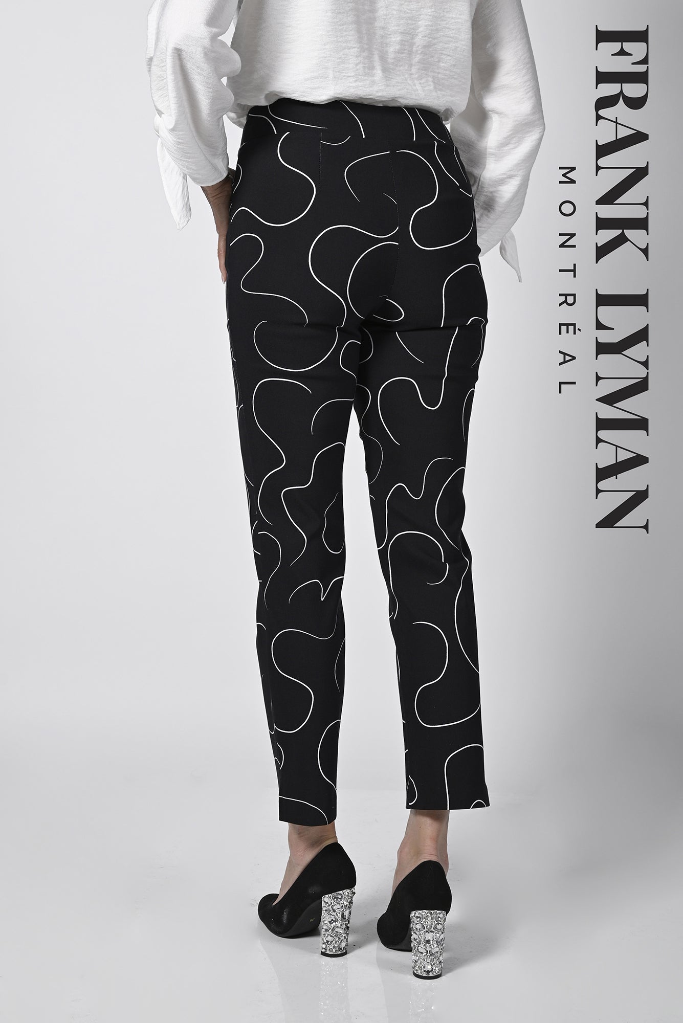 Pantalon cheville pour femme par Frank Lyman | 236295 BLK/WHT | Boutique Vvög, vêtements mode pour homme et femme