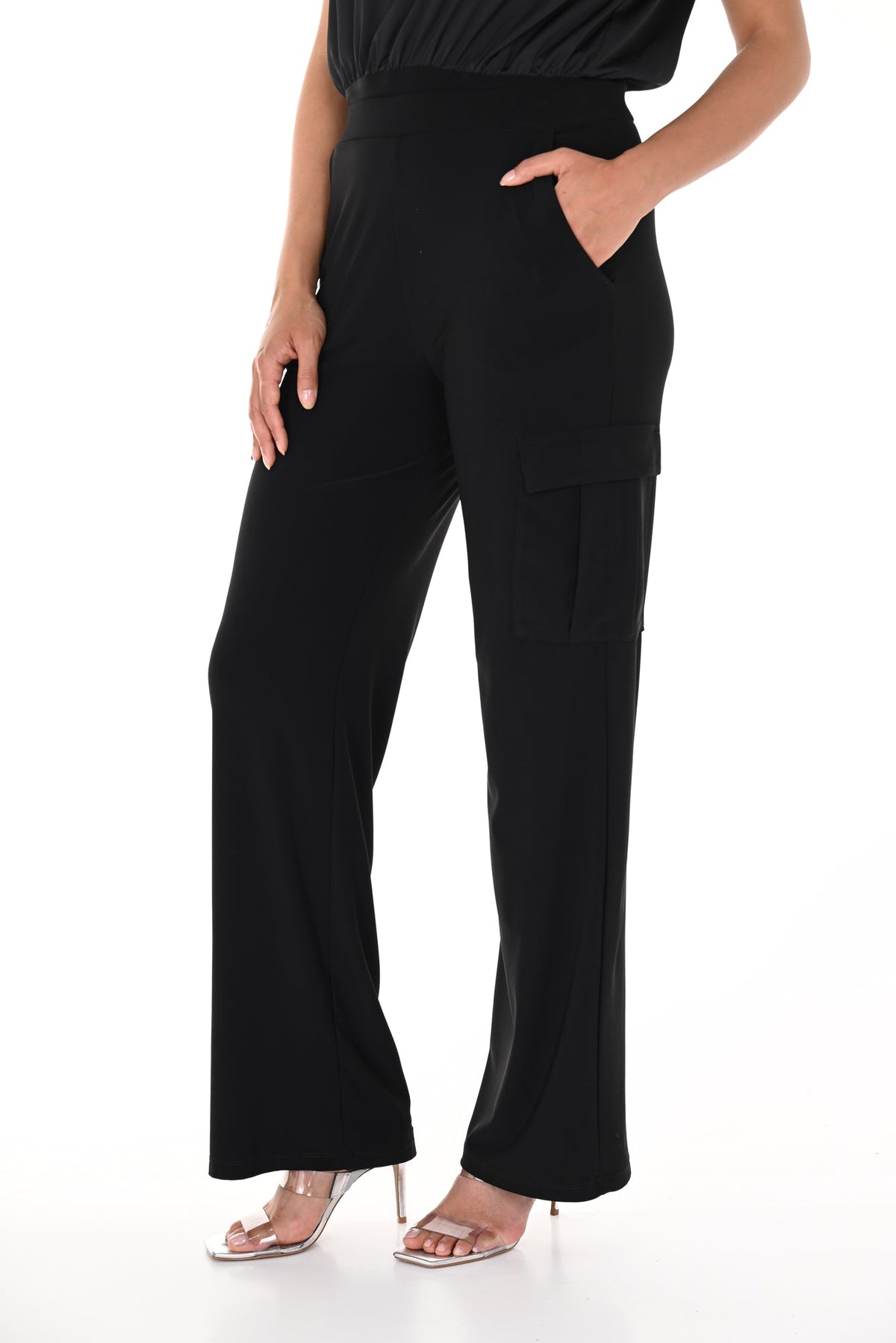 Pantalon pour femme par Frank Lyman | 246001 BLACK | Boutique Vvög, vêtements mode pour homme et femme