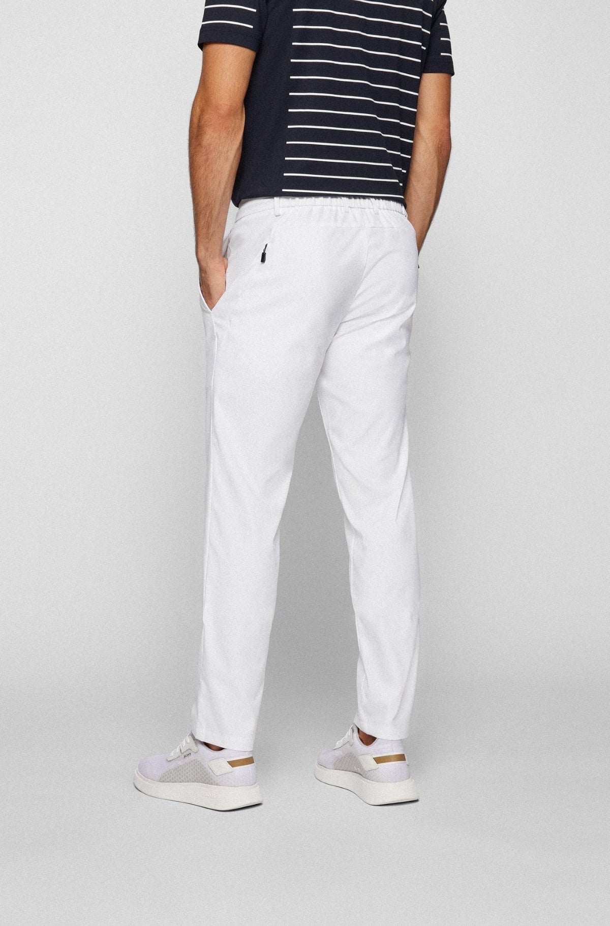 Pantalon pour homme par HUGO BOSS | 50467911 100-WHITE | Boutique Vvög, vêtements mode pour hommes