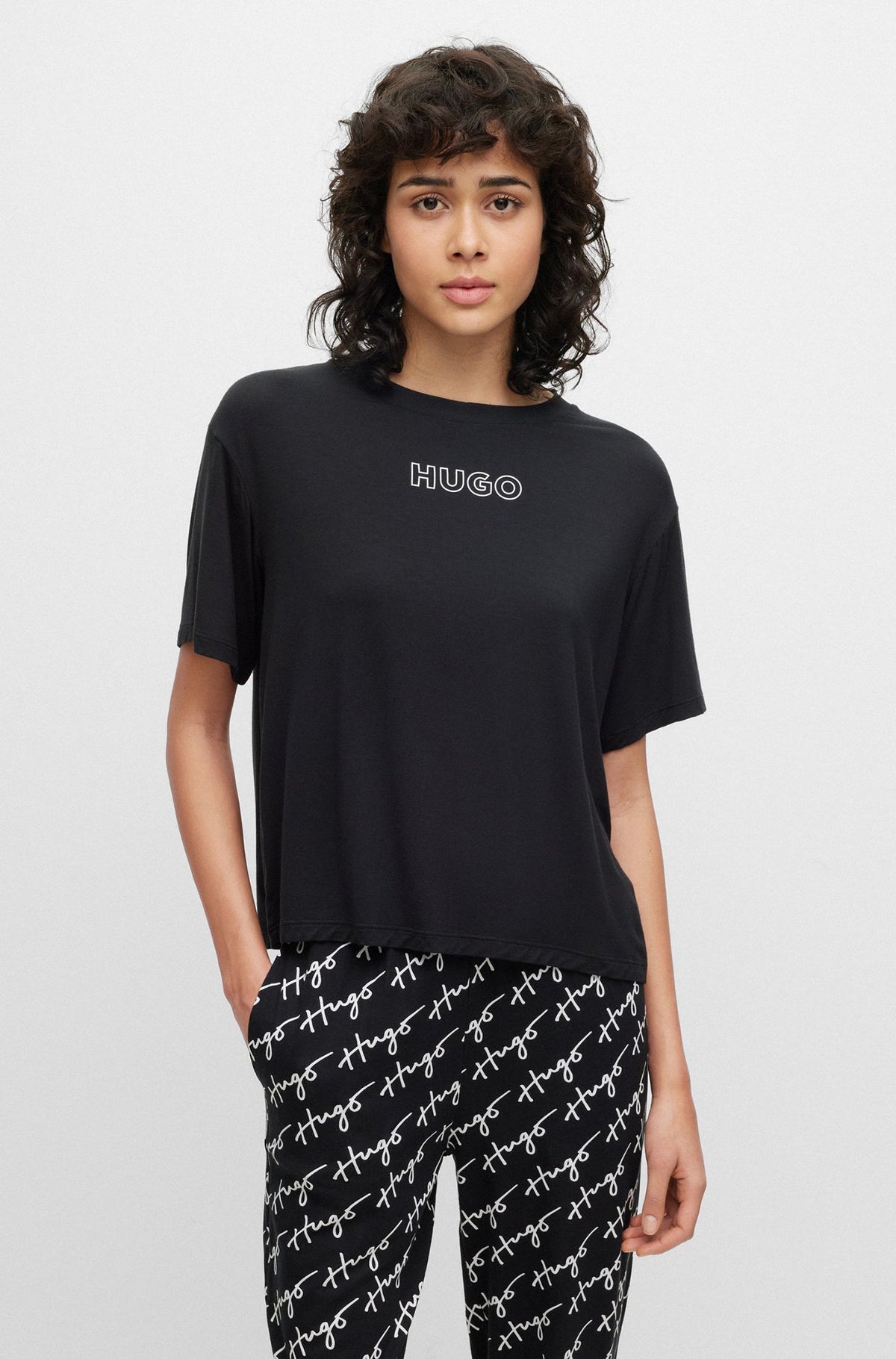 T-Shirt pour femme par HUGO BOSS | 50490707 001-BLACK | Boutique Vvög, vêtements mode pour homme et femme