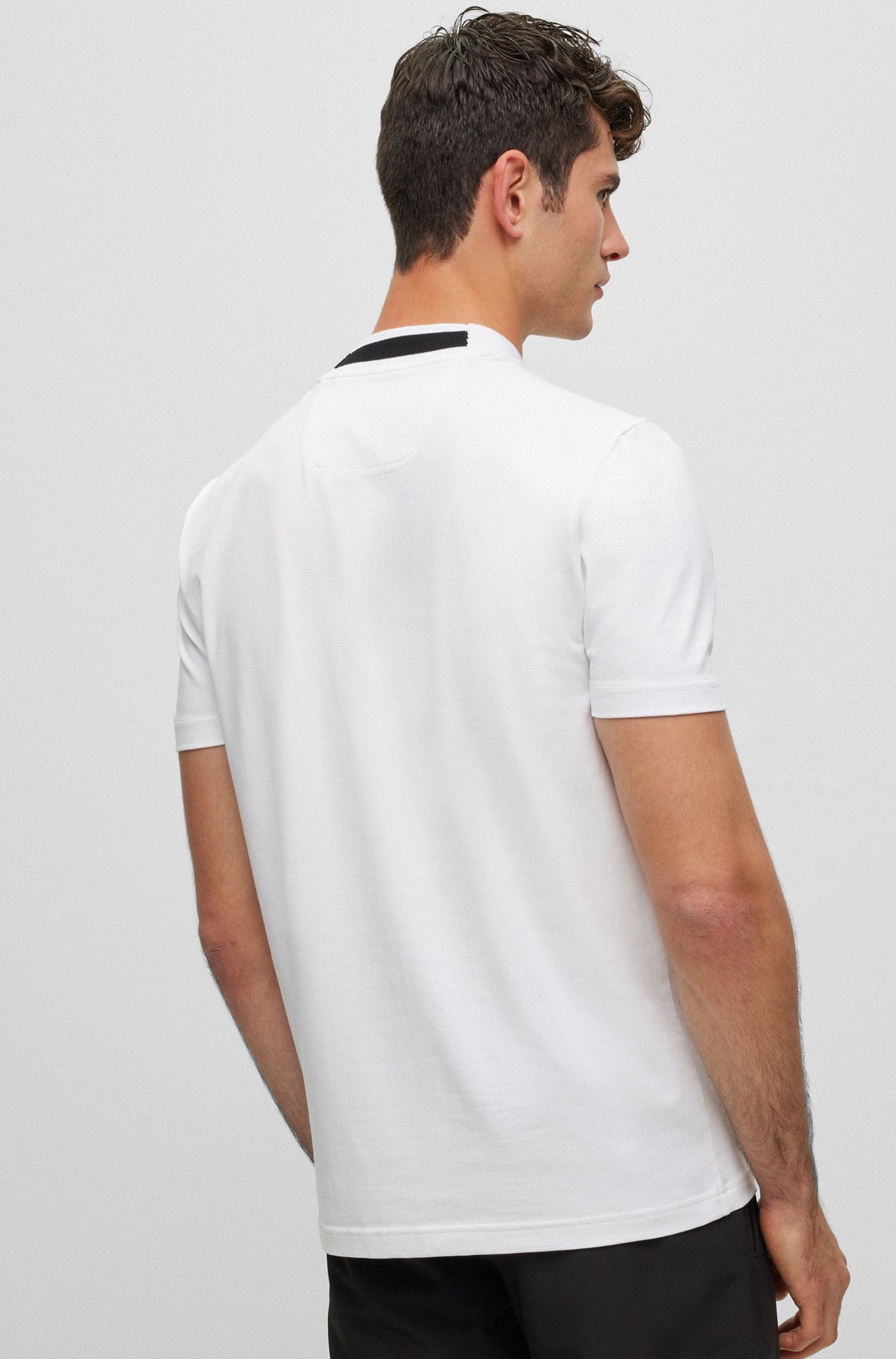 T-Shirt pour homme par HUGO BOSS | 50501242 Blanc/100-WHITE | Boutique Vvög, vêtements mode pour homme et femme