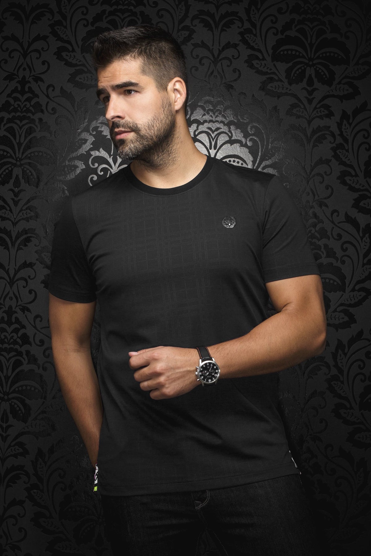 T-Shirt pour homme par Au Noir | C-MICHAEL-VARENNA Noir | Boutique Vvög, inventaire complet de la marque Au Noir