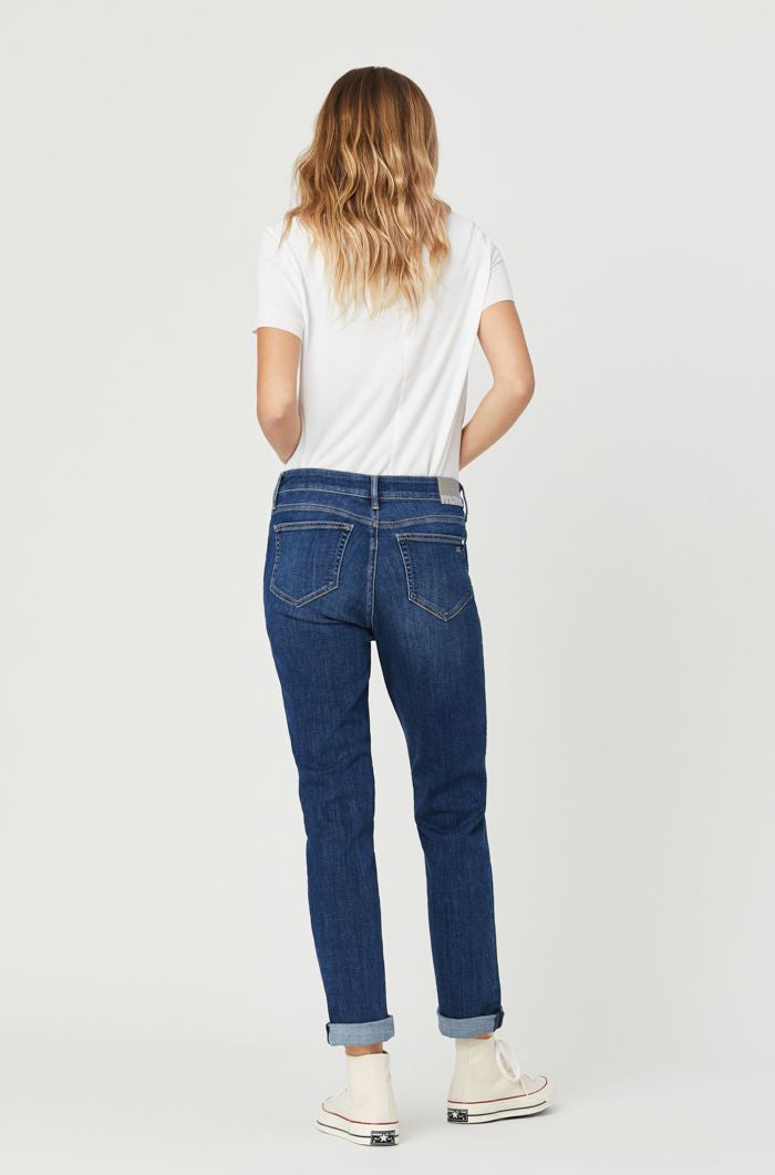 Jeans pour femme par Mavi Jeans | Kathleen/M101114-31316 Plume Mi-Bleu | Boutique Vvög, vêtements mode pour homme et femme