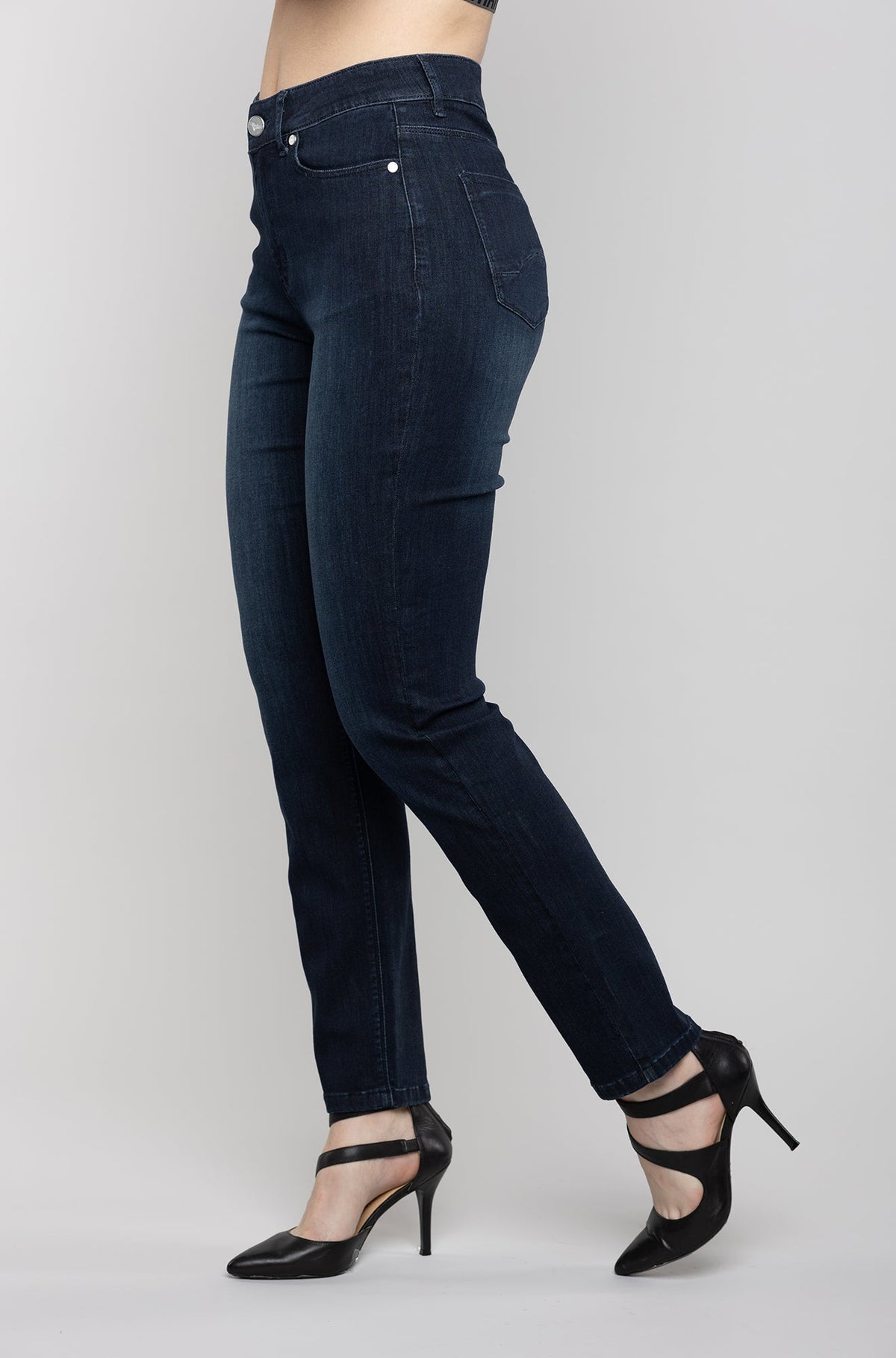 Jeans pour femme par Carreli Jeans | PR 161 DS | Boutique Vvög, vêtements mode pour homme et femme