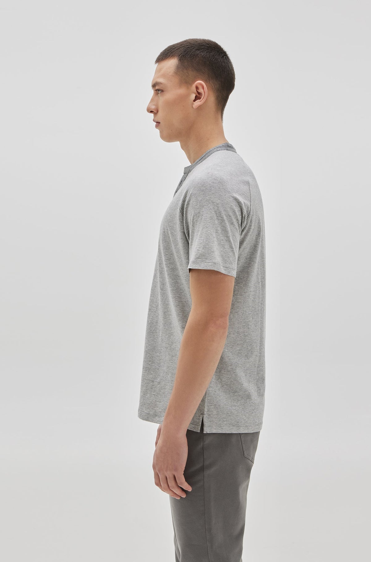 T-Shirt henley pour homme par Robert Barakett | RB21050/Cecil Gris Clair/Light Grey| Boutique Vvög, vêtements mode pour homme et femme