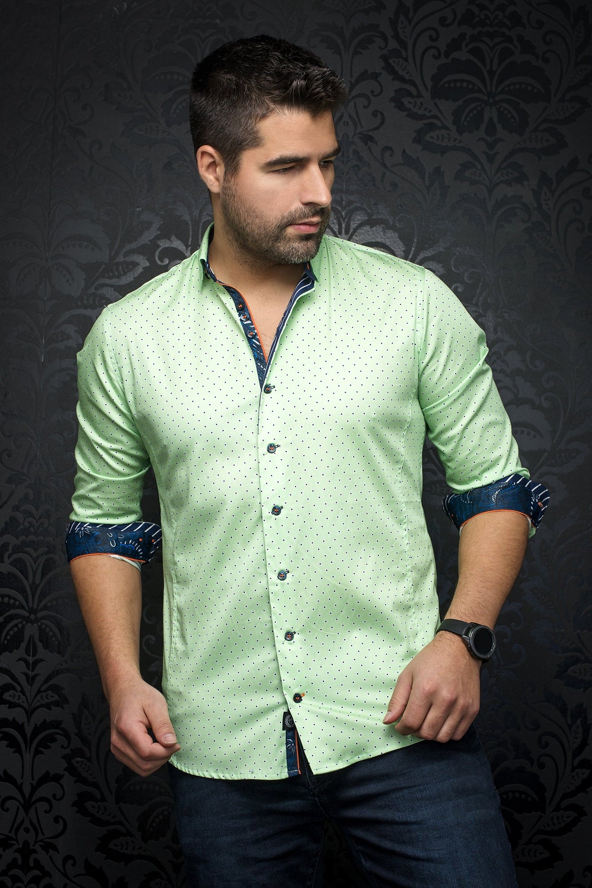 Chemise manches longues pour homme par Au Noir | SANTANA green | Boutique Vvög, inventaire complet de la marque Au Noir